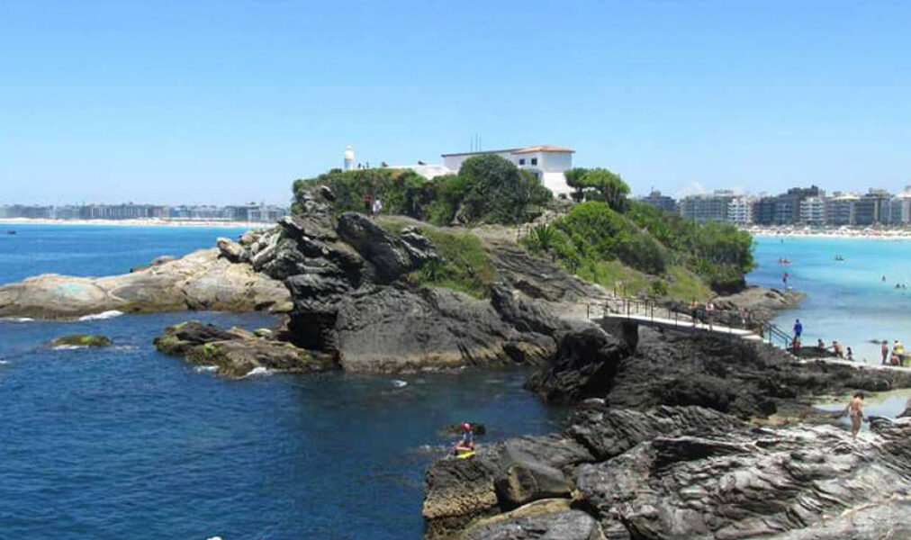 Cabo Frio transforma o forte São Mateus em palco de música e arte