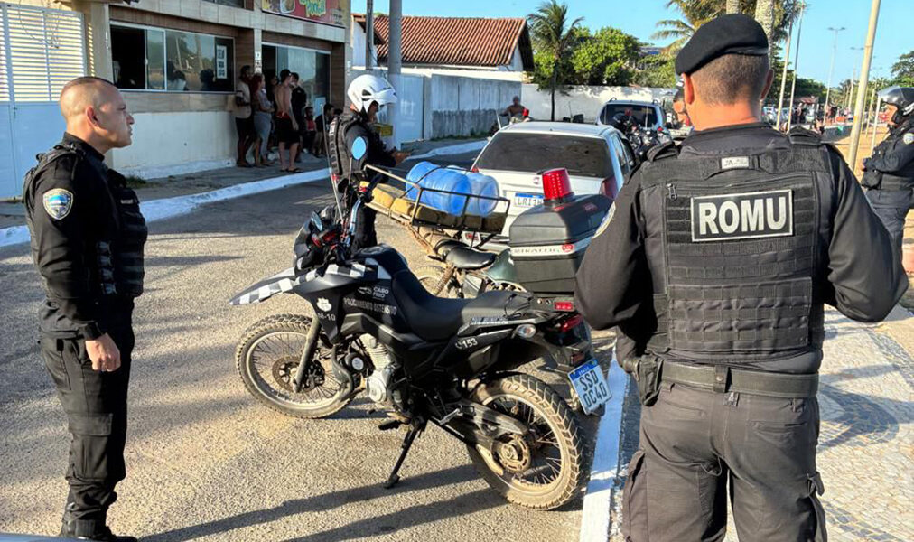 Cabo Frio retira 13 motocicletas irregulares durante operação ruído zero em Tamoios