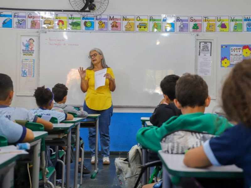 Rio das Ostras divulga listagem com resultado de processo seletivo da Educação