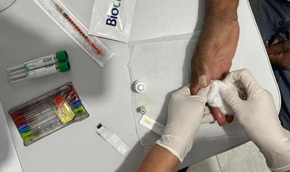 Arraial do Cabo intensifica prevenção à hanseníase com dermatologista sanitária