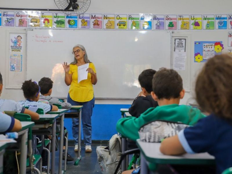 Rio das Ostras libera lista de classificados em processo seletivo da Educação