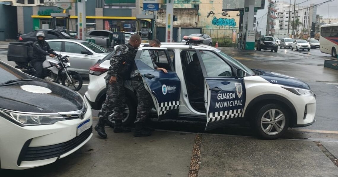 Guarda Municipal frustra tentativa de furto em unidade escolar