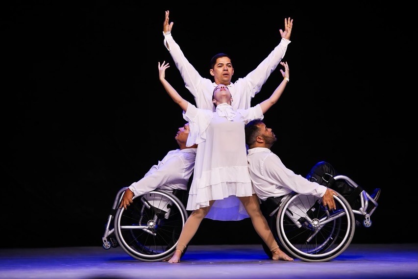 Vila do Papai Noel se transforma em espaço de inclusão e sensibilidade