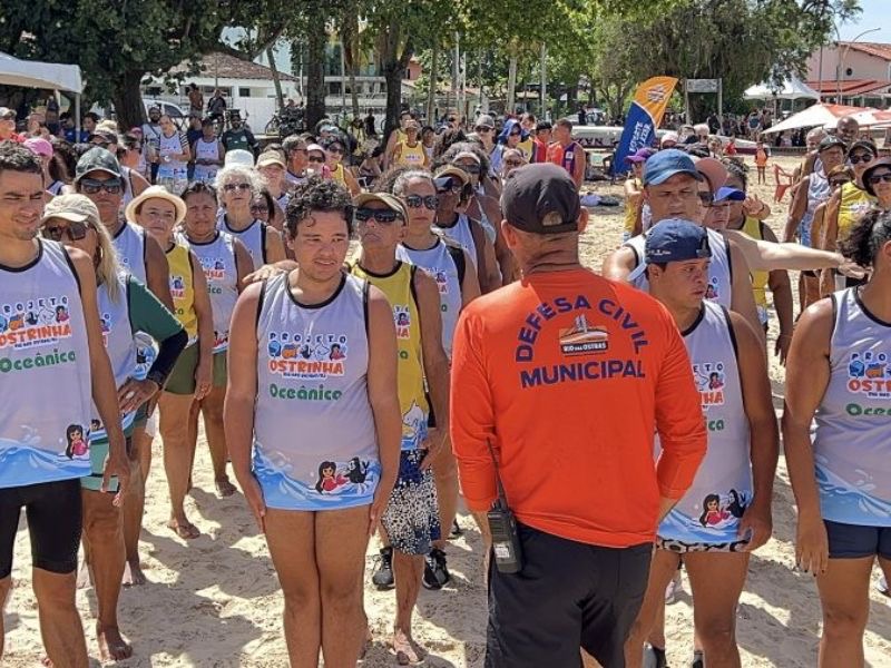 Moradores de Rio das Ostras participam de projeto voltado para lazer, esporte e bem-estar
