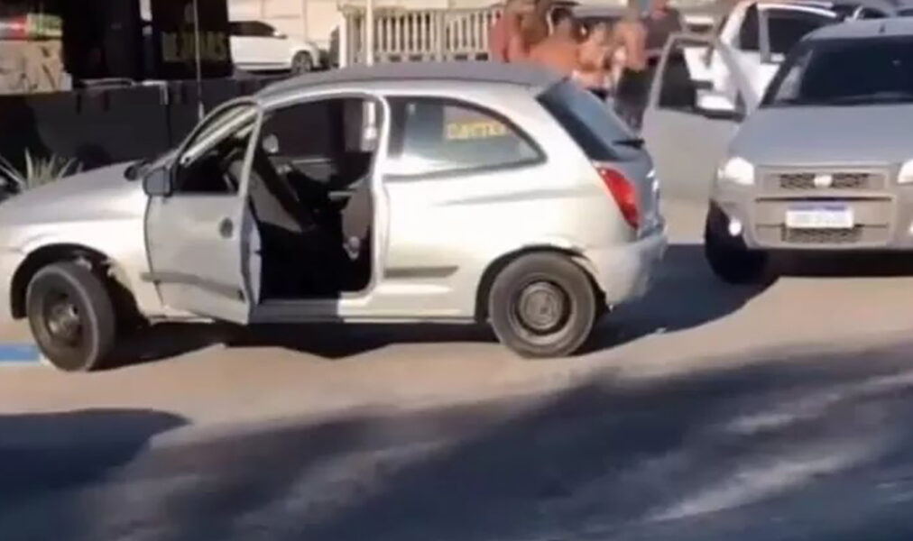 Confusão após colisão marca fim de tarde em Iguaba Grande