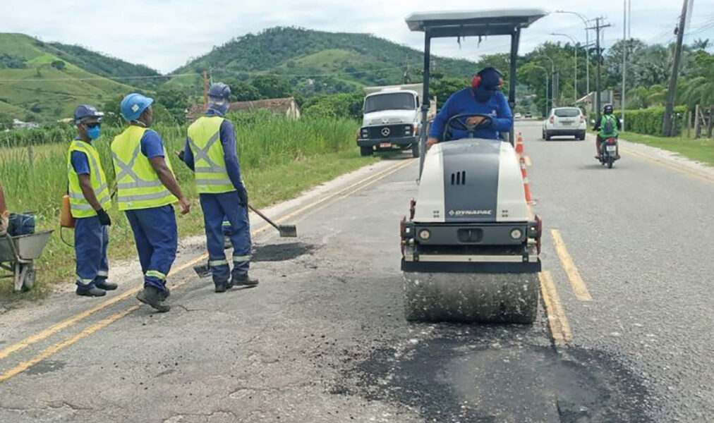 Estrada Jaconé-Sampaio Corrêa, em Saquarema, ganha recapeamento para o Carnaval