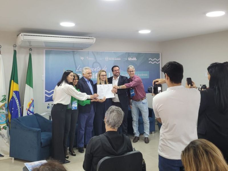 Termo de adesão do PAS é assinado em Búzios com a presença de Rio das Ostras e do Estado