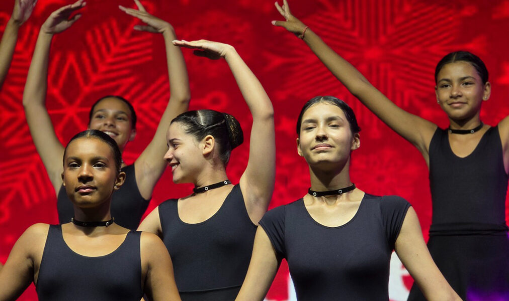 Arraial do Cabo abre inscrições para oficinas culturais do Projeto Tecendo Talentos na última semana de fevereiro