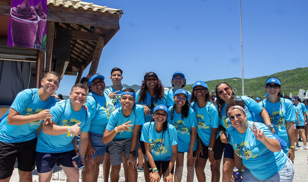Arraial do Cabo recebe Festival Jesus Água da Vida 2026 com programação gratuita nas praias e shows no Centro