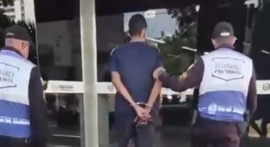 Suspeito com histórico de crimes é capturado com objetos furtados em Campos