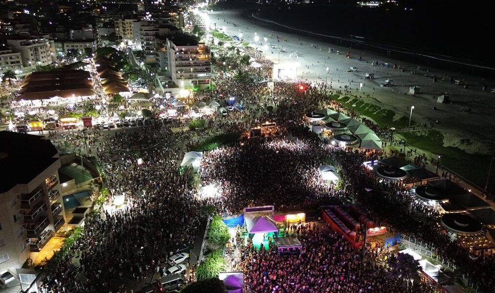 Carnaval 2026 terminou com ampla participação popular e programação descentralizada em Cabo Frio