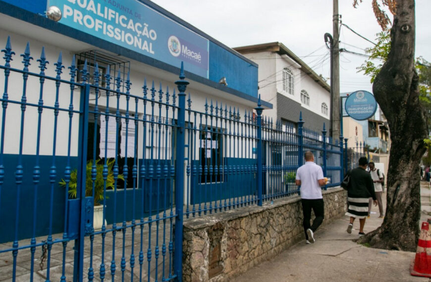 Macaé discute criação de novos projetos para expandir qualificação profissional