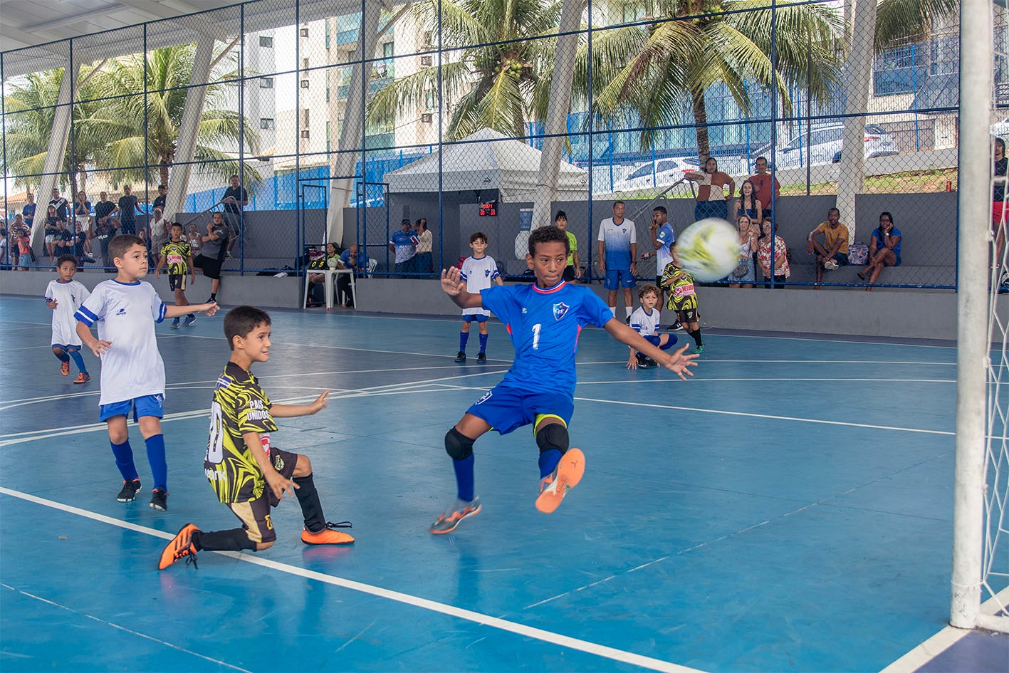 Evento esportivo aposta em organização e estrutura para fortalecer o futsal em Macaé