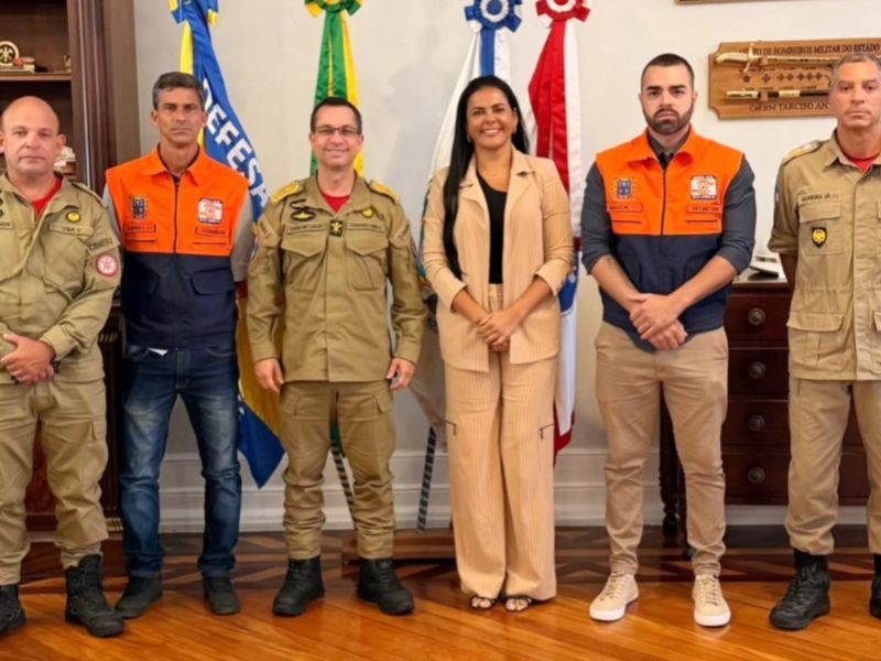 Silva Jardim anuncia chegada de nova base dos Bombeiros após reunião no Rio