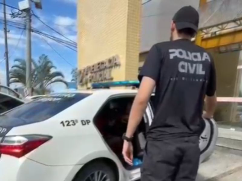 Polícia prende homem que perseguia a ex em Macaé mesmo com medida protetiva