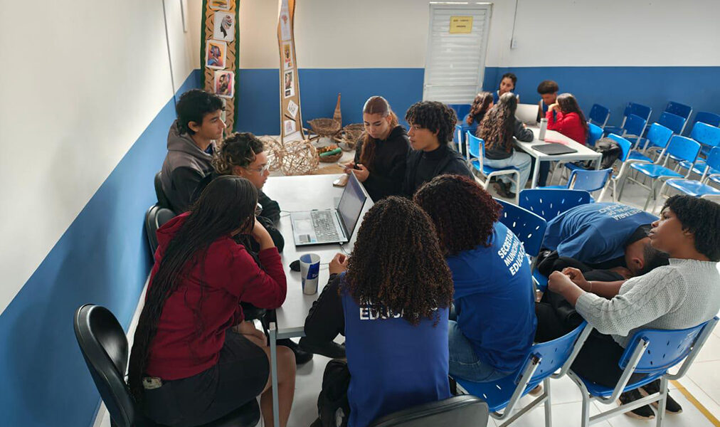 Estudantes quilombolas de Cabo Frio conquistam 1º e 2º lugares em competição nacional