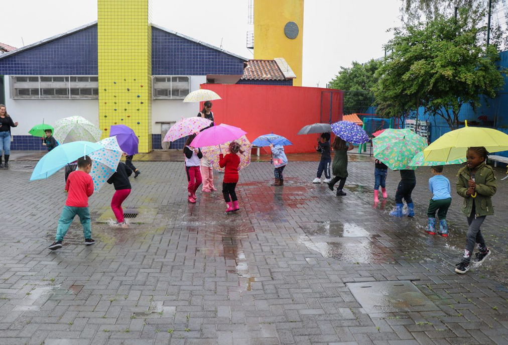 Cabo Frio suspende aulas em quatro escolas devido as chuvas