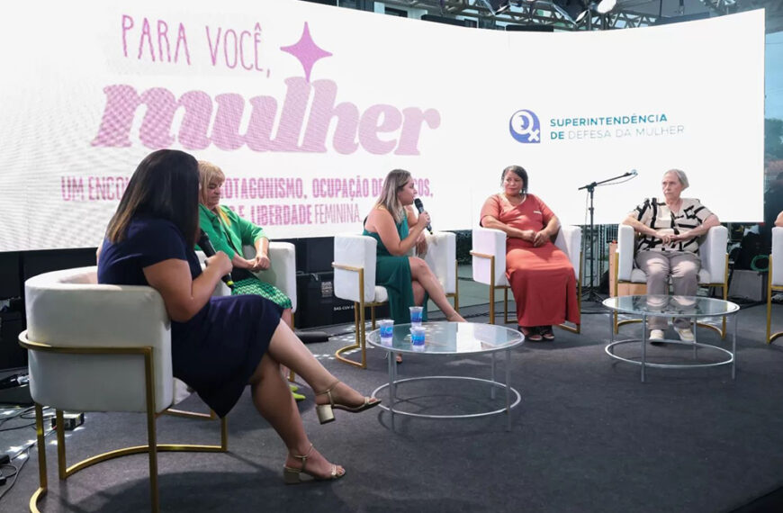 Araruama promove encontro voltado às mulheres com debates sobre protagonismo e desafios sociais