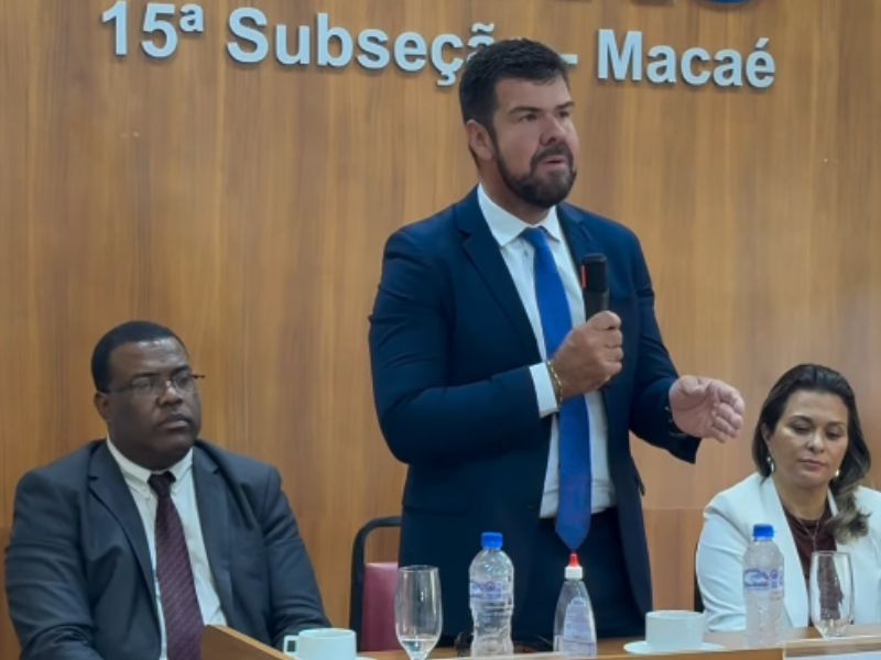Prefeito Welberth reforça parceria com instituições em evento da OAB de Macaé