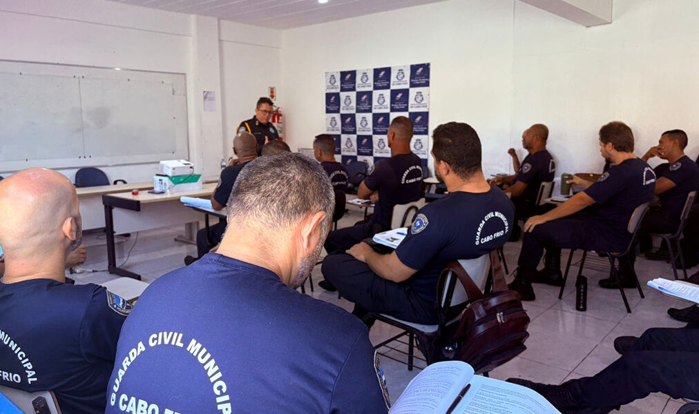 Cabo Frio investe na formação de agentes para reforçar fiscalização no trânsito