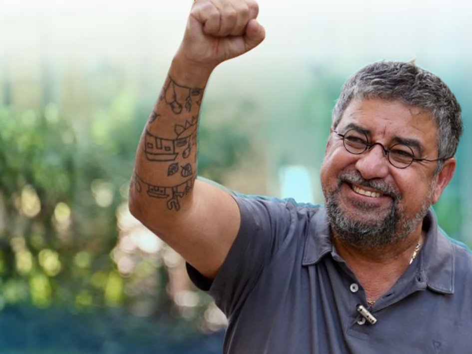 Maricá comemora lançamento de livro de Darcy Ribeiro em mandarim na China