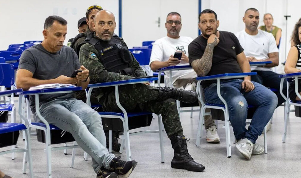 Cabo Frio articula fiscalização integrada para período de defeso do camarão na Lagoa de Araruama