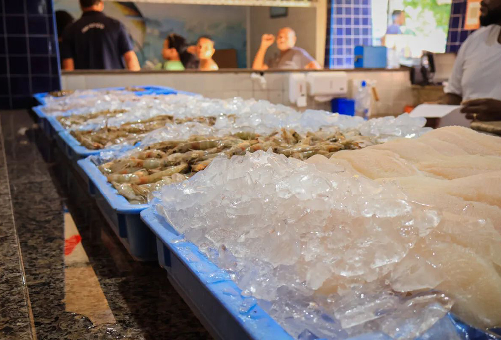 Cabo Frio intensifica fiscalização em peixarias antes da Semana Santa