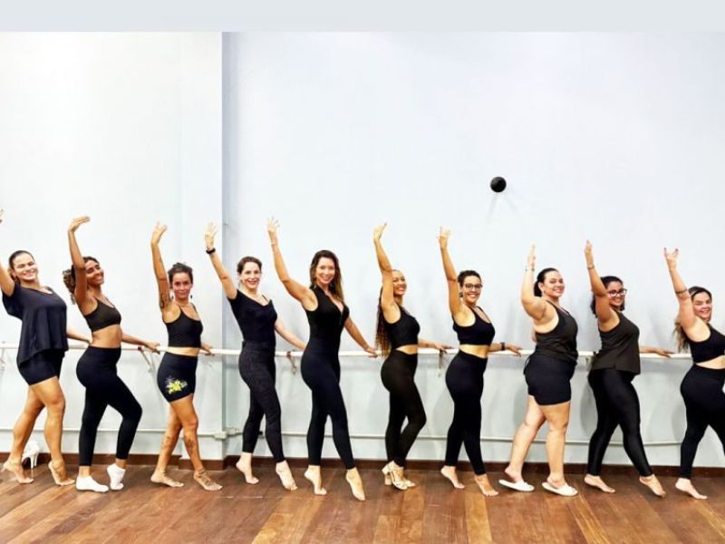 Mulheres de Rio das Ostras ganham opção de aula de samba na Onda; veja como se inscrever