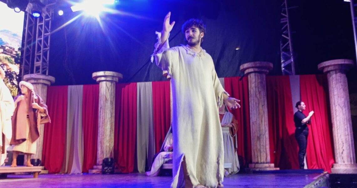 Macaé celebrou Páscoa com teatro, missa e mensagem de esperança