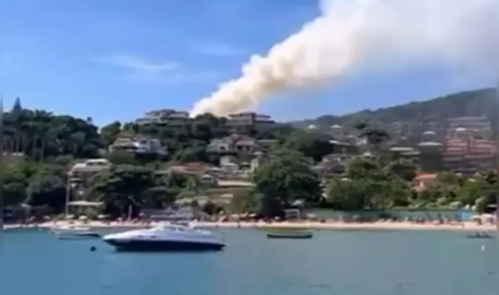 Incêndio em vegetação mobiliza bombeiros em João Fernandes, em Búzios