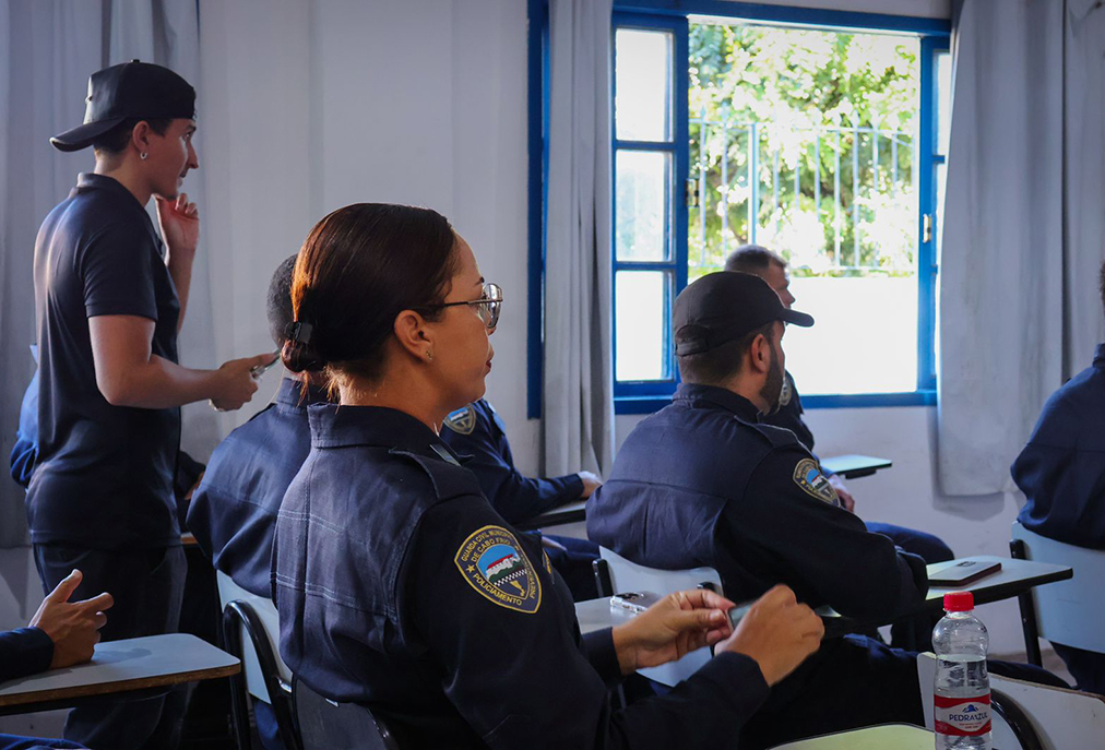 Cabo Frio forma novos agentes de trânsito e reforça qualificação da Guarda Municipal