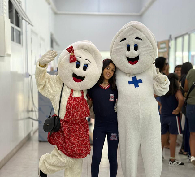 Arraial do Cabo leva serviços de saúde e cidadania a escola da Prainha