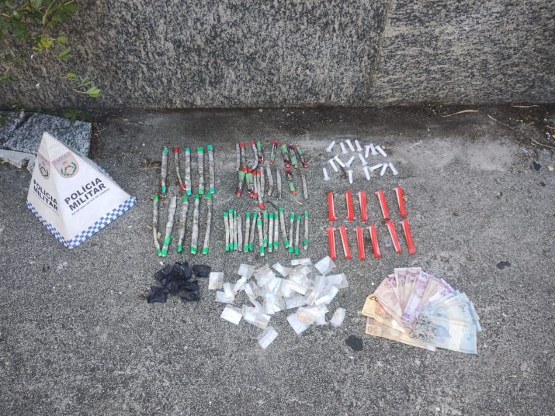 Homem é preso pela PM depois de tentar se esconder em casa em Rio das Ostras