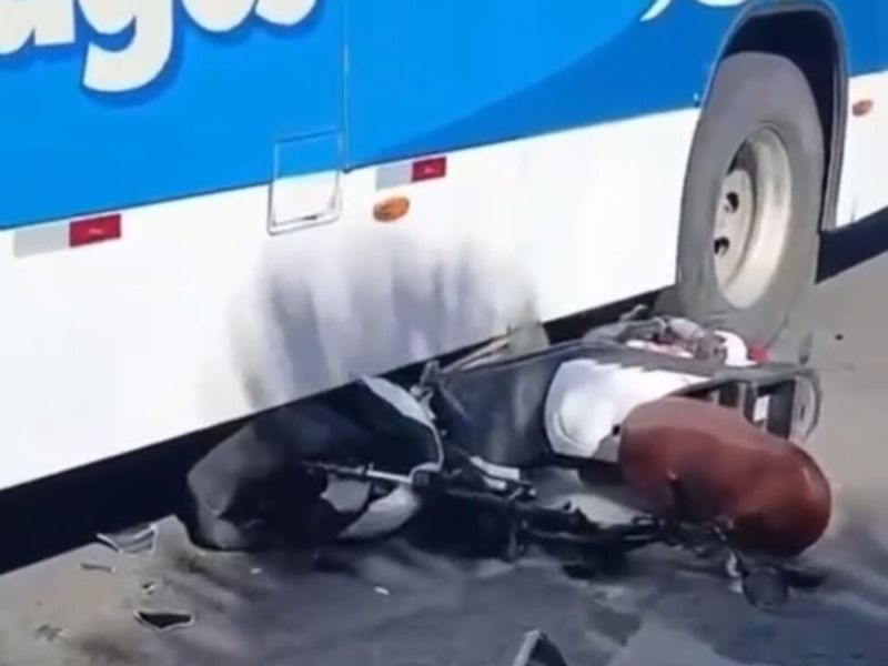 Acidente em Saquarema deixa duas jovens feridas, uma delas em estado grave