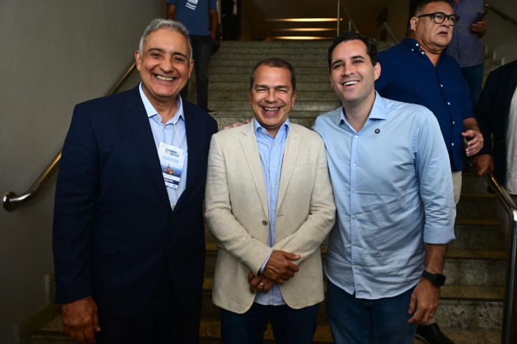 Redistribuição dos royalties mobiliza prefeitos da região em Cabo Frio