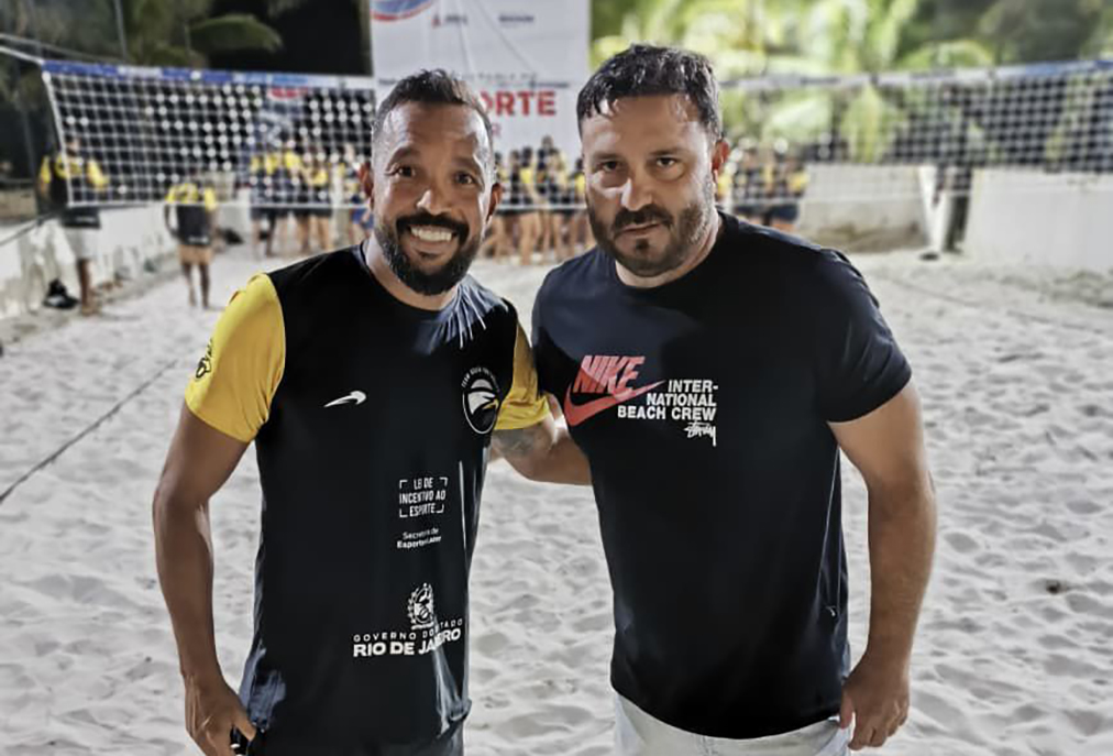 Arraial do Cabo promove clínica de futevôlei com campeão mundial e mobiliza comunidade