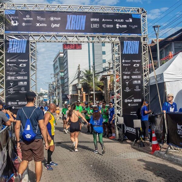 Evento esportivo movimenta a orla de Macaé com caminhada e corrida neste domingo