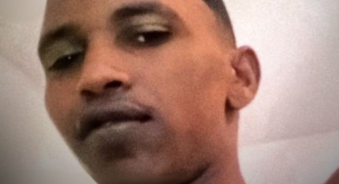 Jovem some e é encontrado morto em praia de Cabo Frio