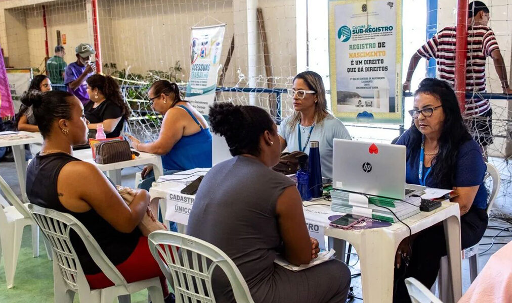 Mutirão em Tamoios facilita acesso a documentos e serviços gratuitos para a população