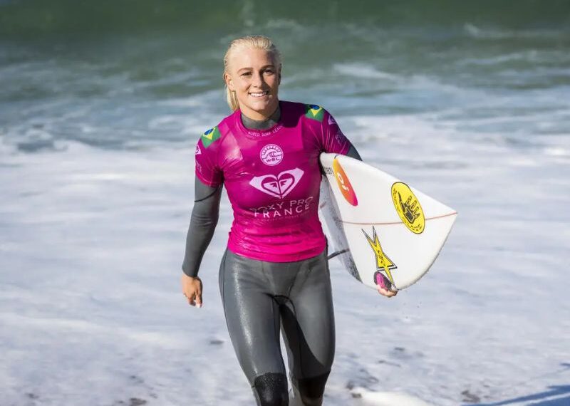 Medalhista olímpica é confirmada como convidada na etapa da WSL em Saquarema