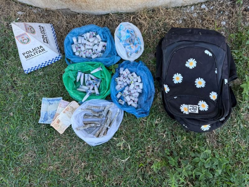 Ação da PM apreende grande quantidade de drogas em Rio das Ostras