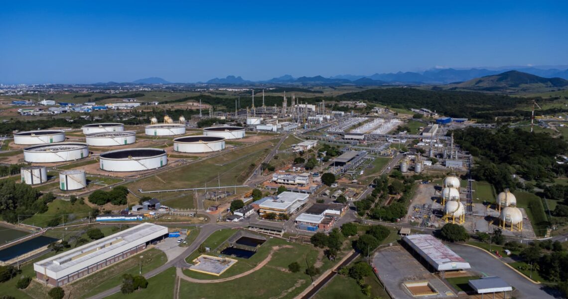 Setor offshore e hotelaria concentram vagas abertas em Macaé
