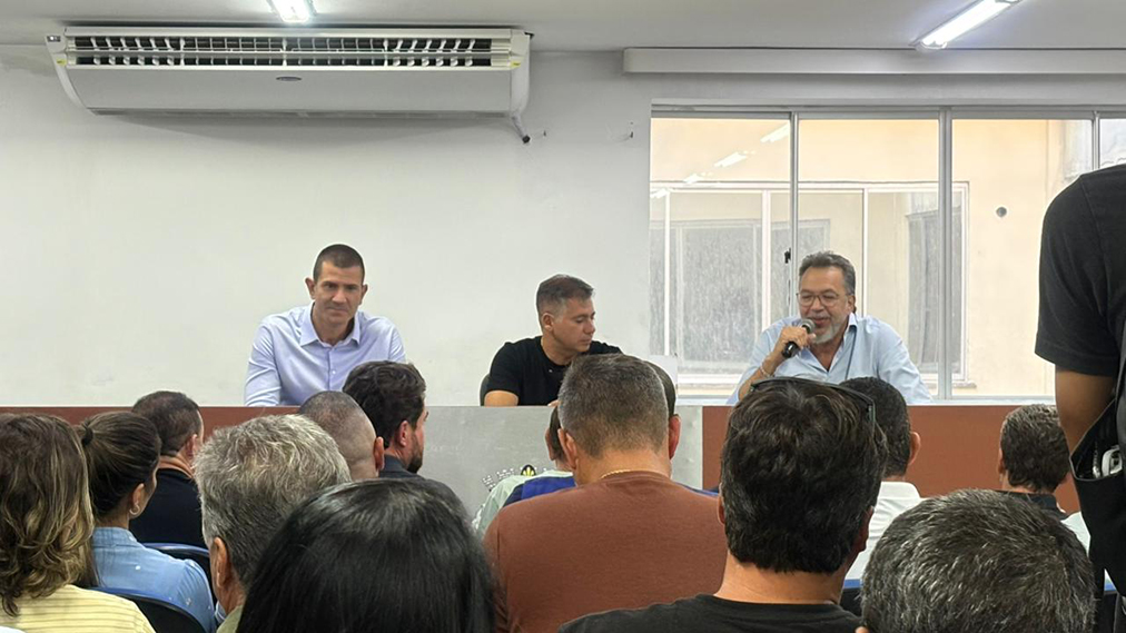 Paes leva invertida da Justiça e clima esquenta em Cabo Frio
