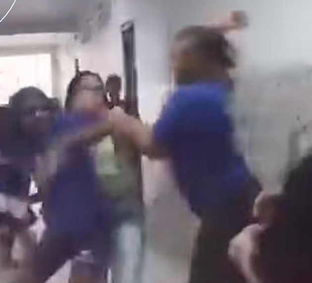Deu ruim em escola de Cabo Frio e confusão entre alunos assusta