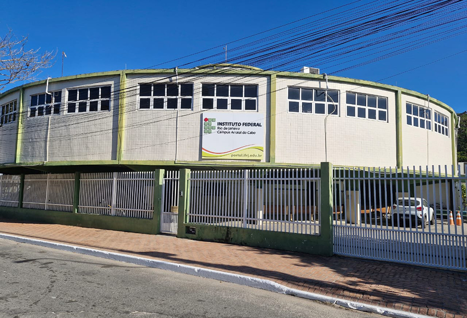 IFRJ abre seleção para graduação gratuita com ingresso por Enem e transferência