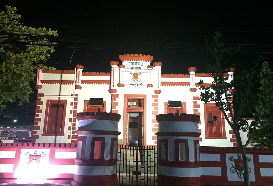 Faça no pescoço em Cabo Frio termina com suspeito preso em flagrante