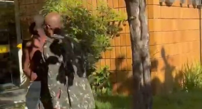 Homem que ameaçou a mulher por não aceitar fim de relacionamento é preso em Campos