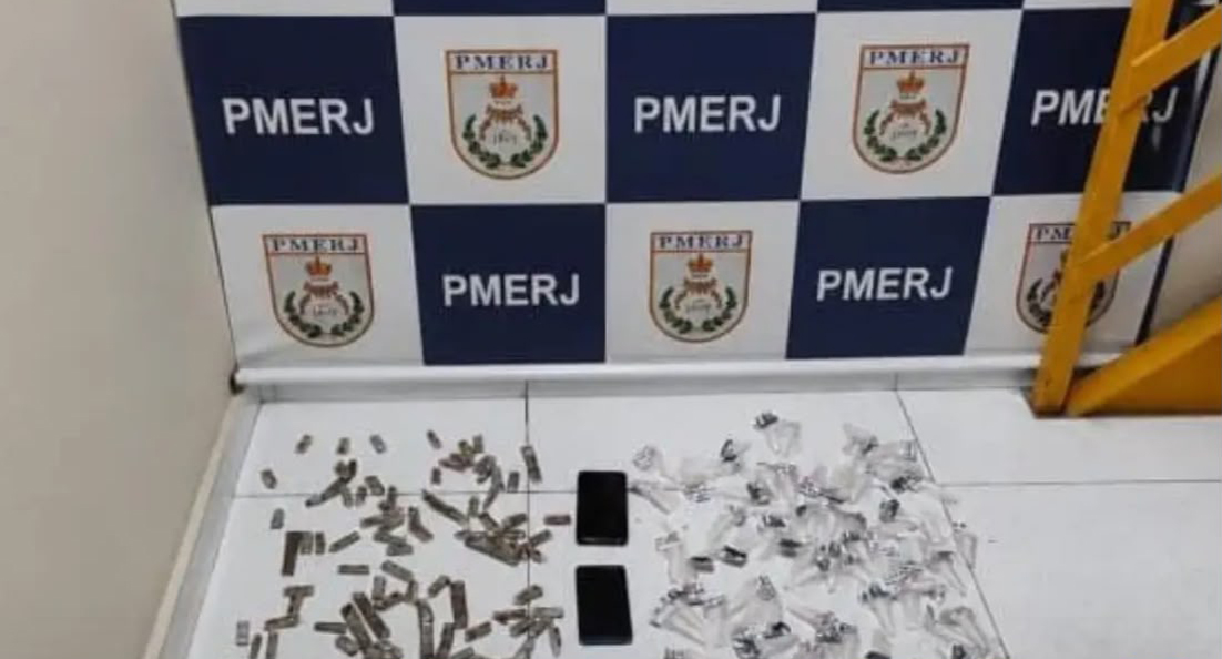 Suspeito é capturado após correr para casa abandonada em Araruama