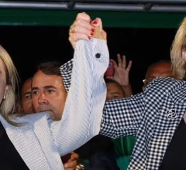 Daniela Soares recorre da decisão e mantém rotina à frente da Prefeitura de Araruama