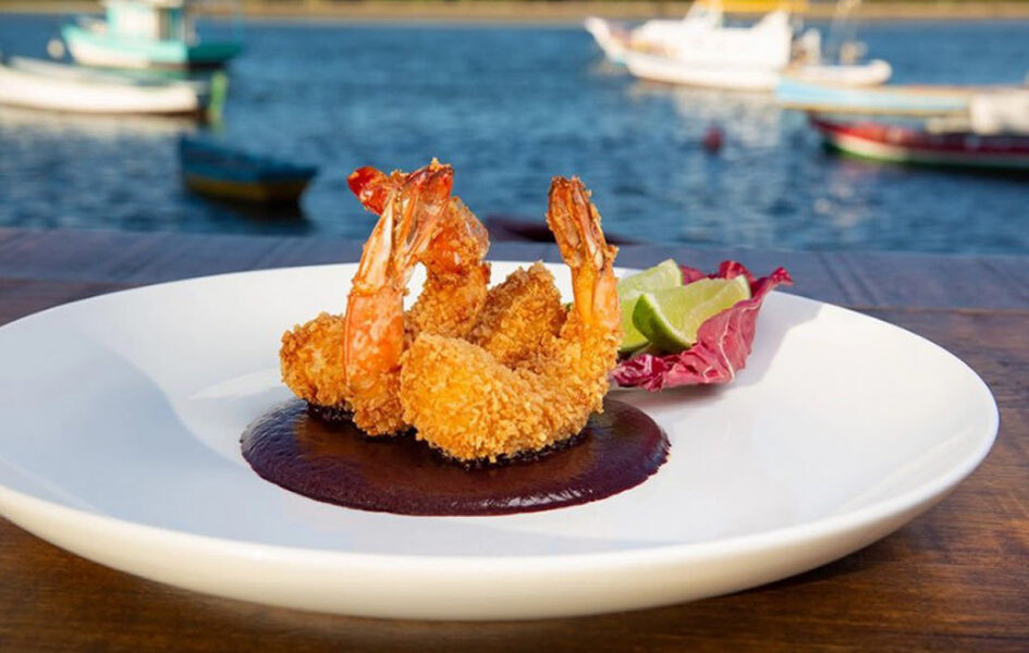 Festival do Camarão começa com gastronomia e shows em Cabo Frio